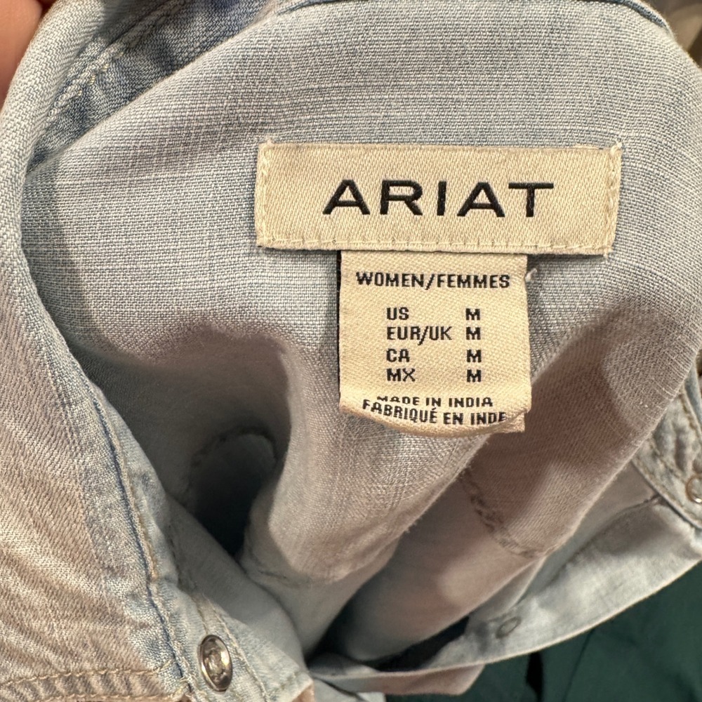 Ariat Pearl Snap Western Shirt Womens M Denim Blue Cowboy Rodeo - Picture 6 of 9